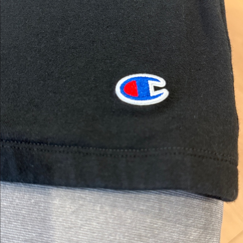 Champion Black Crop Top - Picture 3 of 5